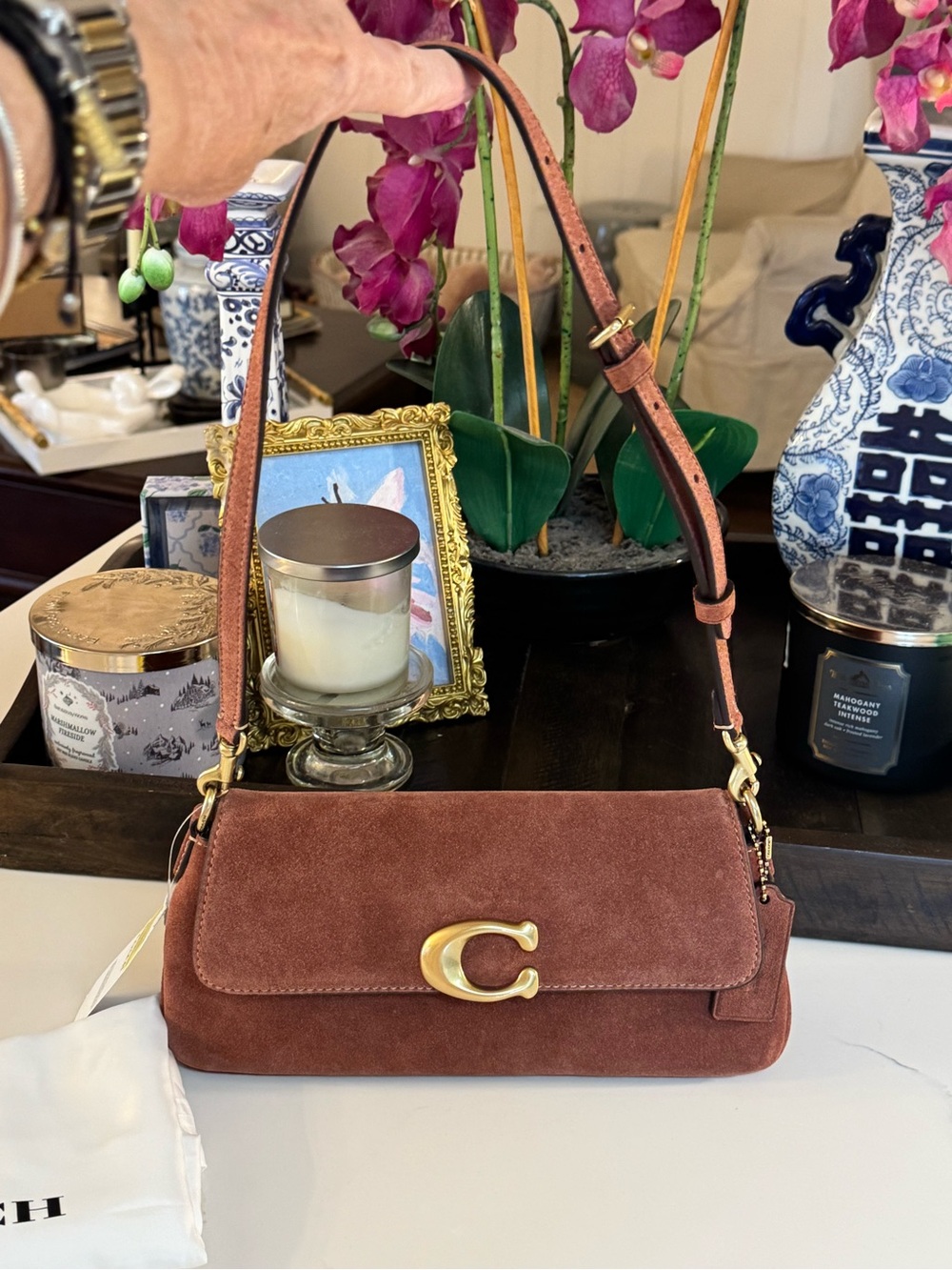 🤎💛 NWT COACH RUST SUEDE SHOULDER BAG!🤎🤎